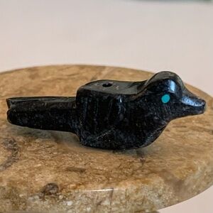 Zuni Carved Bird Fetish Bead Drilled Stone Native American Animal Carving 1.2”
